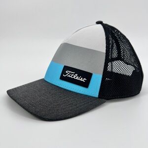 Titleist Mens Surf Stripe Snapback Hat Adjustable Light Blue Charcoal Gray Mesh